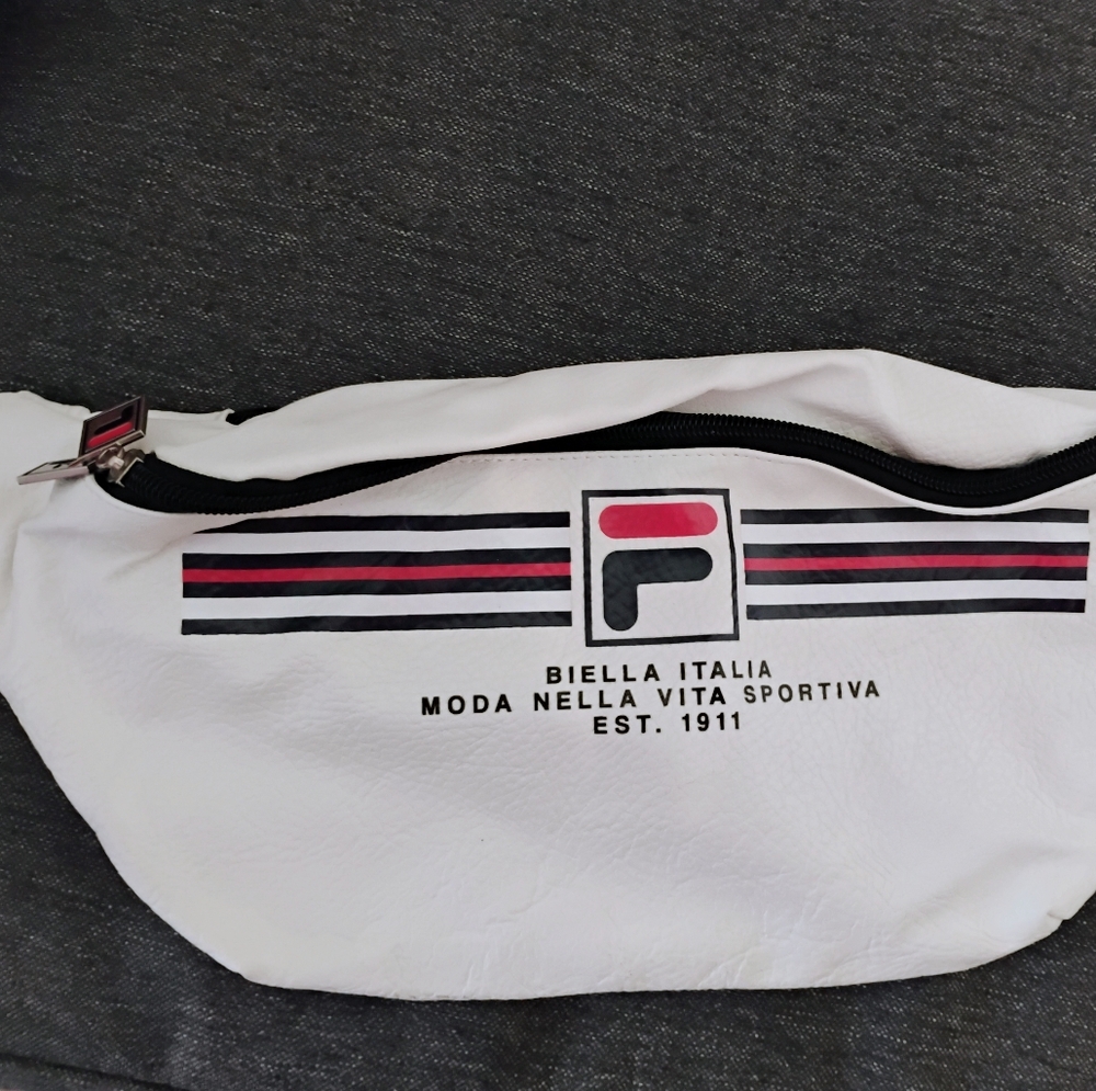 Fila fanny pack sling new